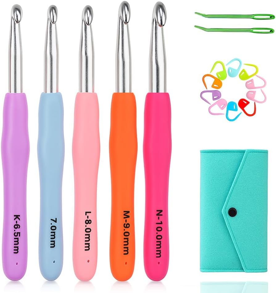 Yarniss Crochet Hooks,14 Size Ergonomic Crochet Hooks Set 2mm(B)-10mm(N)