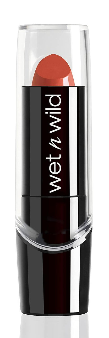 wet n wild Silk Finish Lipstick, Hydrating Rich Buildable Lip Color, Formulated with Vitamins A,E, & Macadamia for Ultimate Hydration, Cruelty-Free & Vegan - A Short Affair