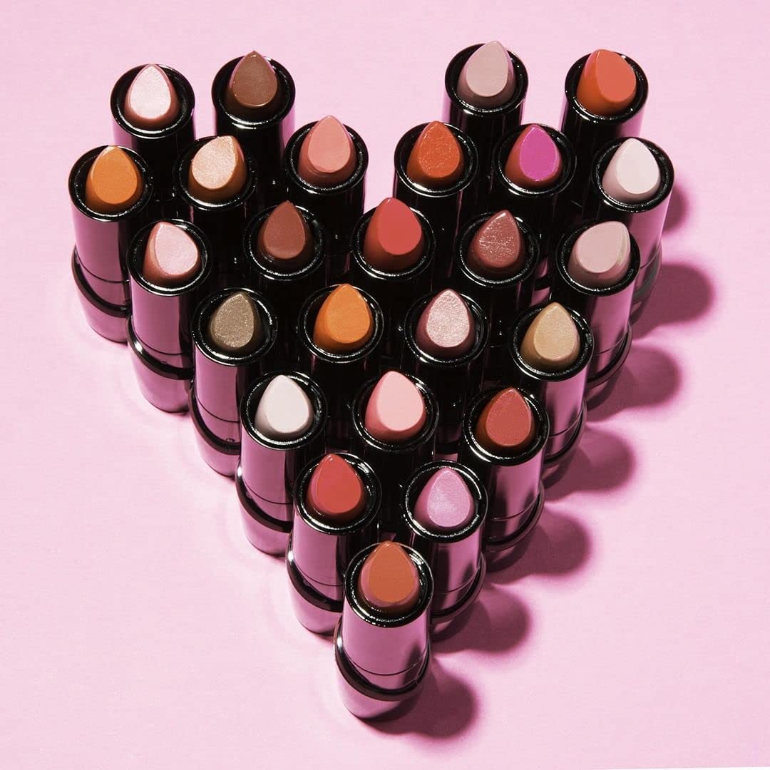 wet n wild Silk Finish Lipstick, Hydrating Rich Buildable Lip Color, Formulated with Vitamins A,E, & Macadamia for Ultimate Hydration, Cruelty-Free & Vegan - A Short Affair