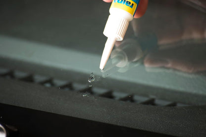 RainX Fix a Windshield Do it Yourself Windshield Repair Kit, for Chips, Cracks, Bulll's-Eyes and Stars