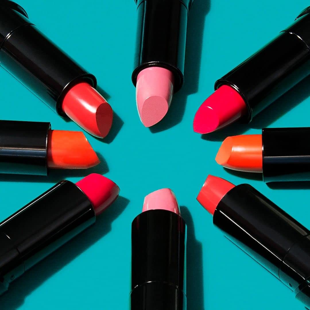 wet n wild Silk Finish Lipstick, Hydrating Rich Buildable Lip Color, Formulated with Vitamins A,E, & Macadamia for Ultimate Hydration, Cruelty-Free & Vegan - A Short Affair