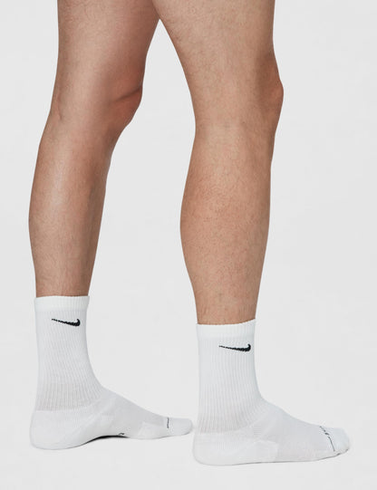 Nike Adult Dri-FIT Everyday Elevated Crew Socks (6-Packs) | Mens and Womens