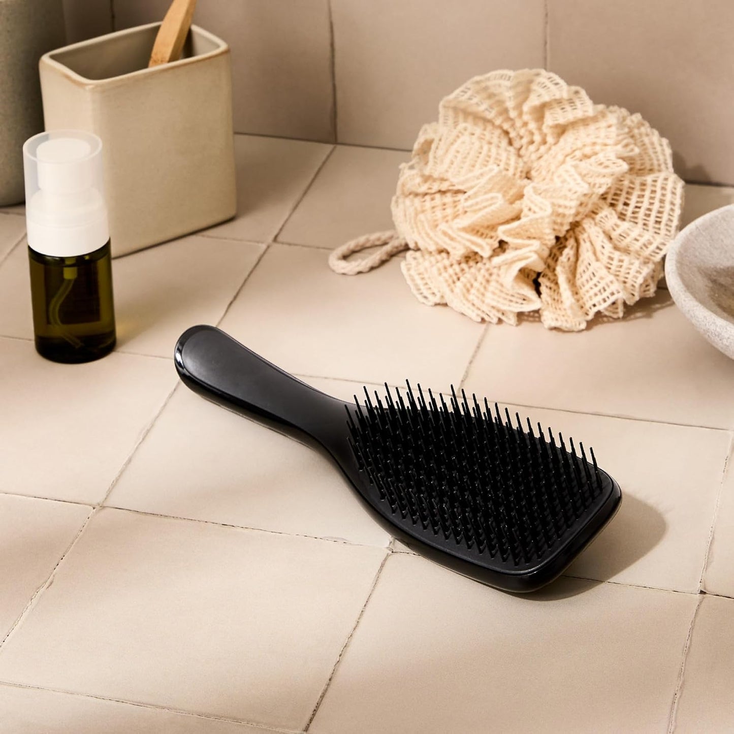Tangle Teezer Ultimate Detangler Brush, Straight to Wavy, Liquorice Black