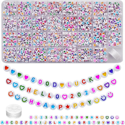 Looconi 810pcs Gold Letter Beads Square 6x6mm White Cube Acrylic Alphabet A-Z with Heart Pattern and Crystal Line for Jewelry Making