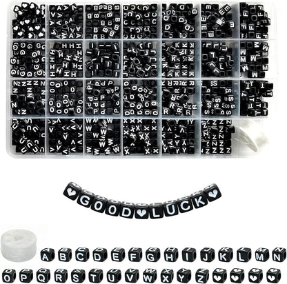 Looconi 810pcs Gold Letter Beads Square 6x6mm White Cube Acrylic Alphabet A-Z with Heart Pattern and Crystal Line for Jewelry Making