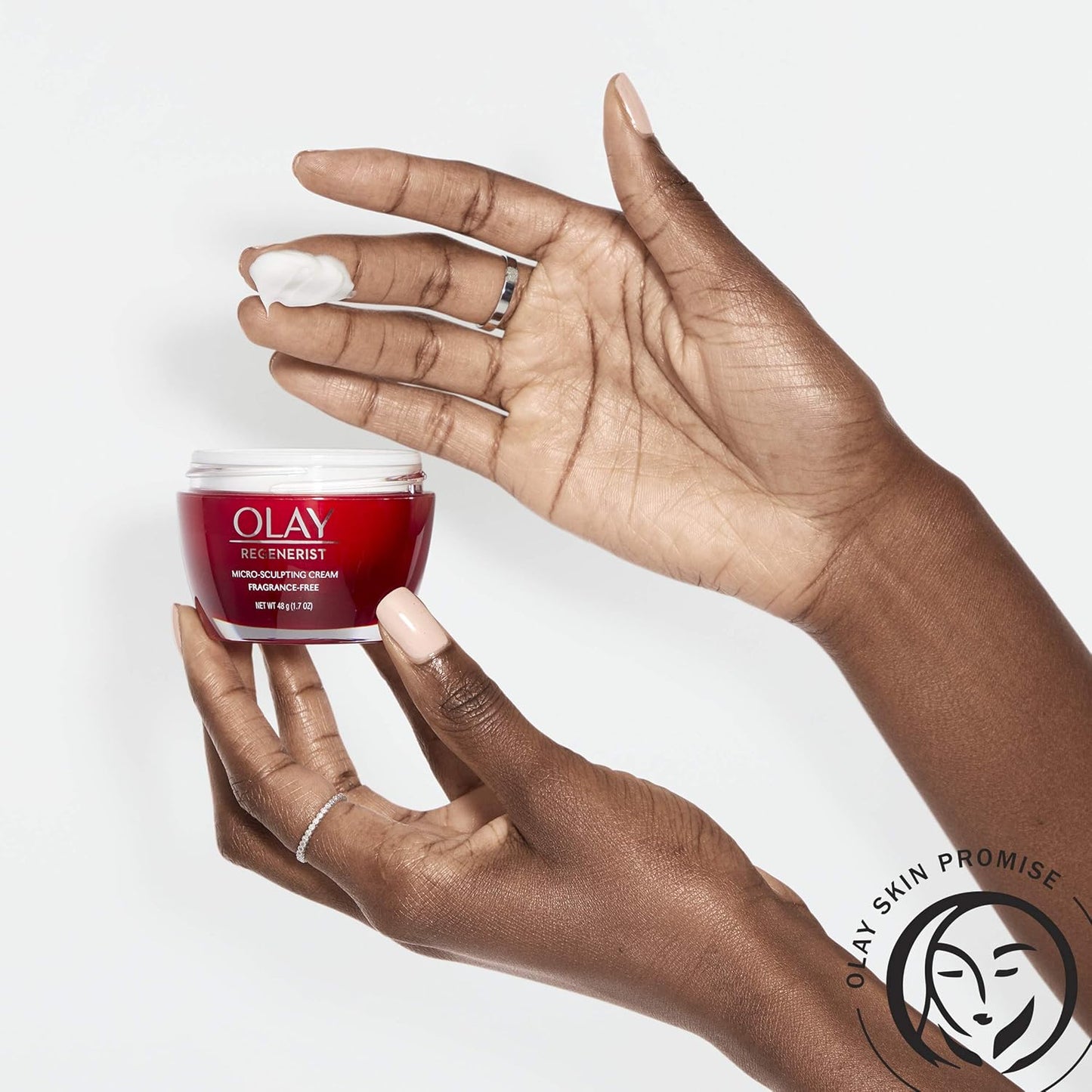 Olay Face Moisturizer, Regenerist Micro-Sculpting Facial Cream for Women - Anti-Aging, Anti-Wrinkle, Firming Skin Care - Triple Collagen Cream, Peptide Moisturizer, Hyaluronic Acid, Niacinamide, 1.7oz