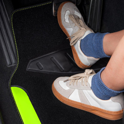 CAR PASS Waterproof Universal Fit Car Floor Mats, Faux Leather Car Carpet Mats, Black Car Mats with Anti-Slip Nibbs Backing & Driver Heel Pad Fit for SUV,Vans,sedans, Trucks,Set of 4pcs(All Black)
