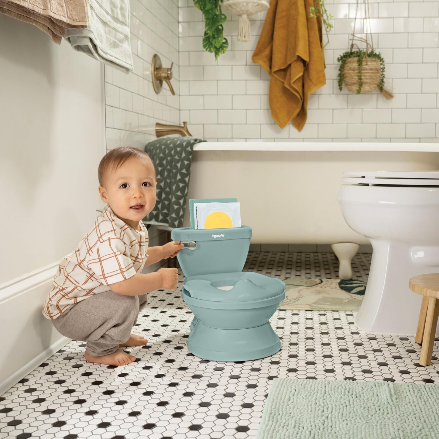 Ingenuity My Size Potty Pro 2-in-1 Potty Training Toilet, Floor Potty with Removable Potty Seat for Standard Toilets, Realistic Flushing Sound, for Toddlers Ages 18+ Months, Up to 50 lb
