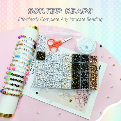 Looconi 810pcs Gold Letter Beads Square 6x6mm White Cube Acrylic Alphabet A-Z with Heart Pattern and Crystal Line for Jewelry Making