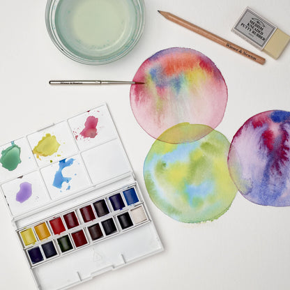 Winsor & Newton Cotman Watercolor Paint Set, Sketchers' Pocket Set